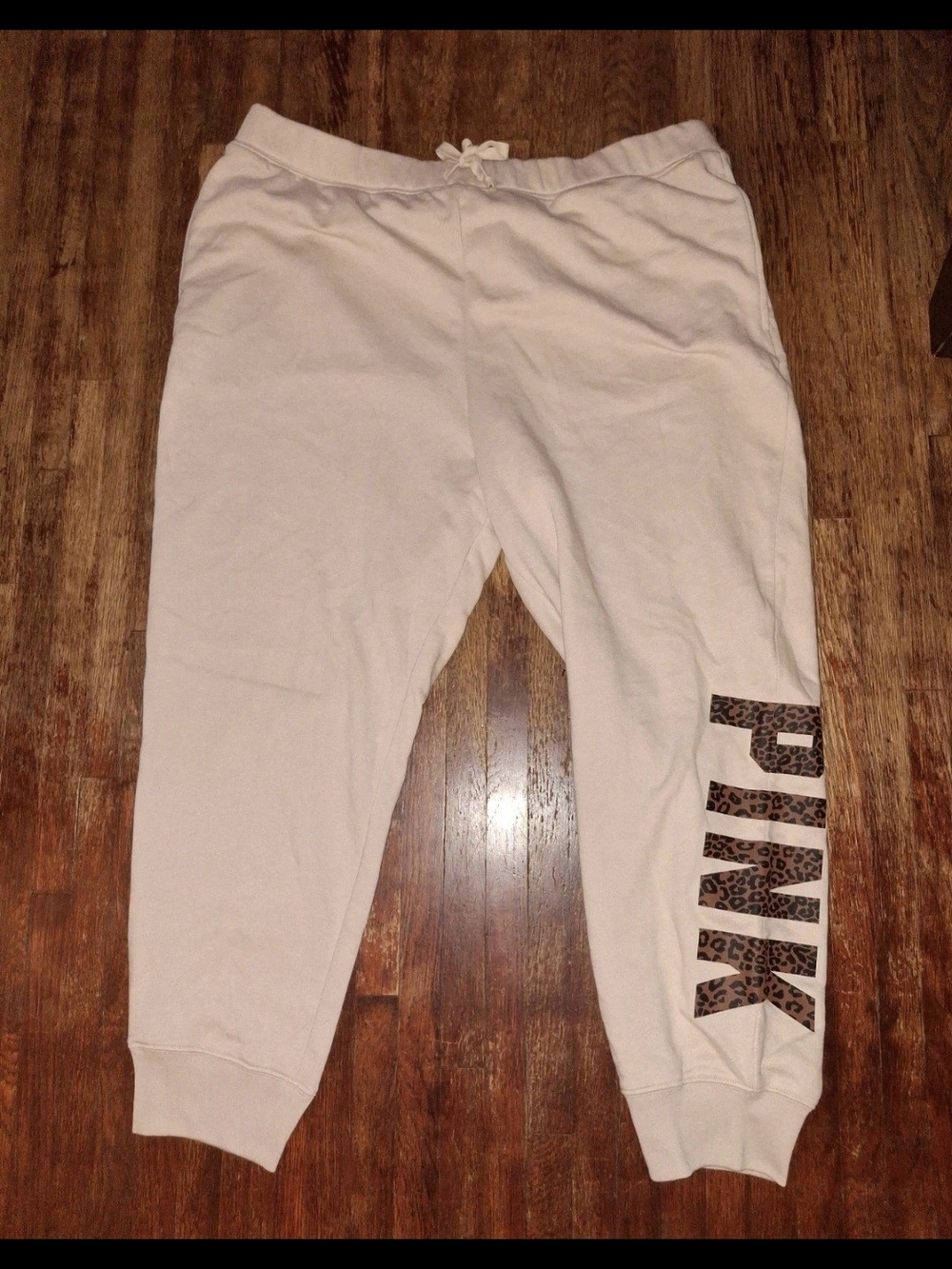 NWT Victoria's Secret Pink beige brown Cheetah leopard joggers sweatpants